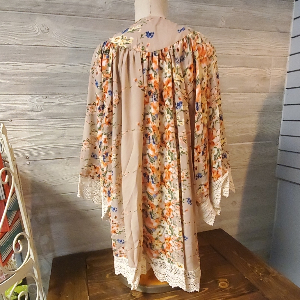 Umgee Cardigan 🌺 - Picture 5 of 6